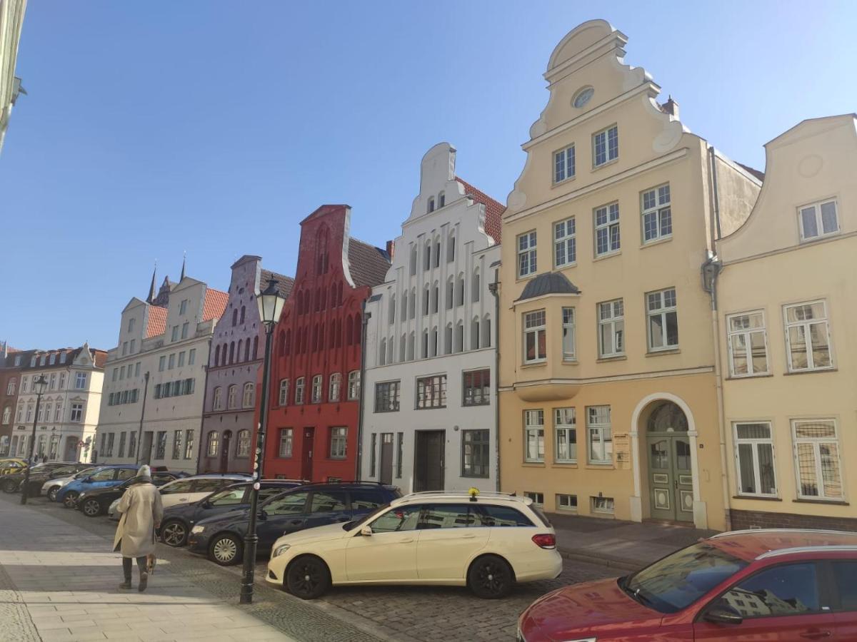 Altstadt Luebsche Strasse Wißmar Exteriör bild